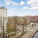 Engel Apartments